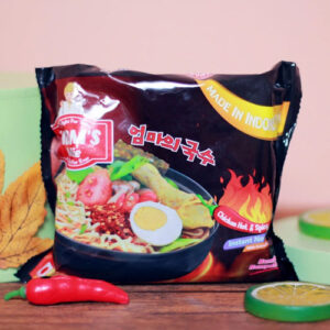Mom's Mie Chicken Hot & Spicy Instant Noodle Instant Noodles Non-vegetarian
